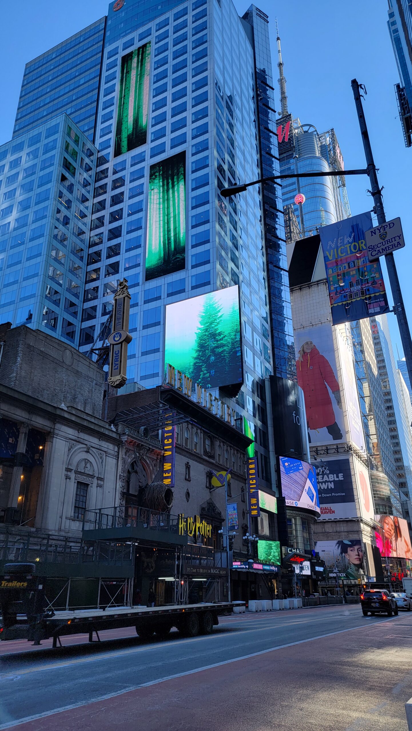 Connected Studios, from iconic Times Square billboard placements to Television advertising, we provide companies large and small with unparalleled digital media opportunities